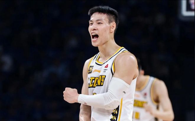 总冠军最佳助攻？上赛季助攻广厦，四川再送妙传，下季助攻广东？