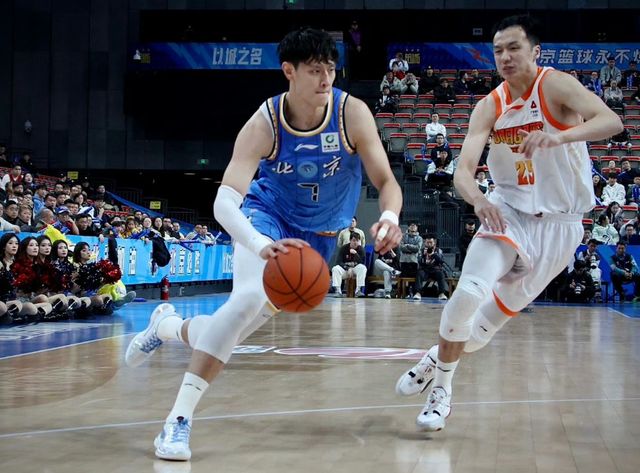 CBA最新消息！曾凡博遭遇重伤，山西男篮换掉顶级外援