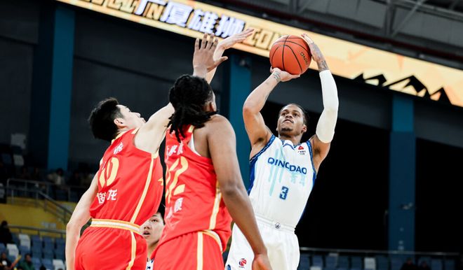 CBA排名：1夜2队摆烂，广厦6连胜领跑，广东坐稳前3，山东杀进前6