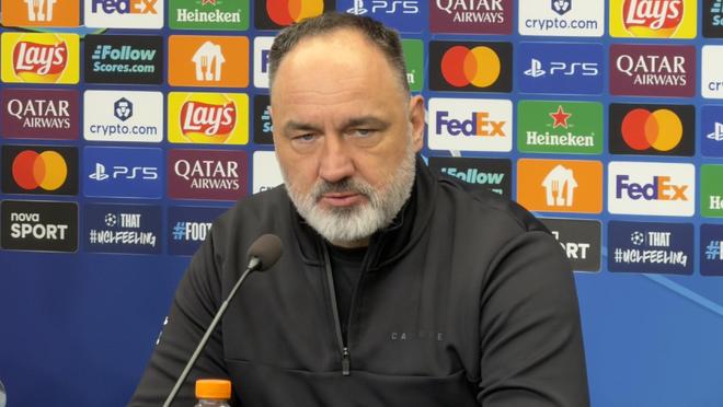 斯拉维亚主帅：巴萨的终结质量太棒了，比电视上看起来更危险