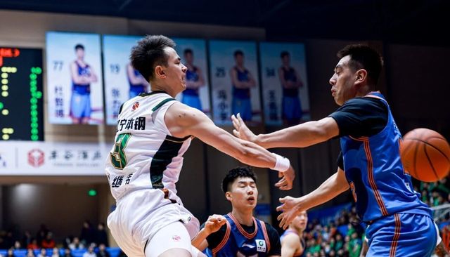 辽宁男篮拒绝输球！全力击败天津队，亨特爆发，央视直播
