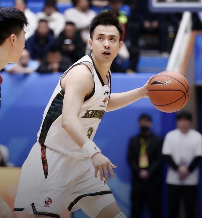 近6战5败！杨鸣卸任第二场辽宁惨败宁波 王岚嵚19分赵继伟14中3