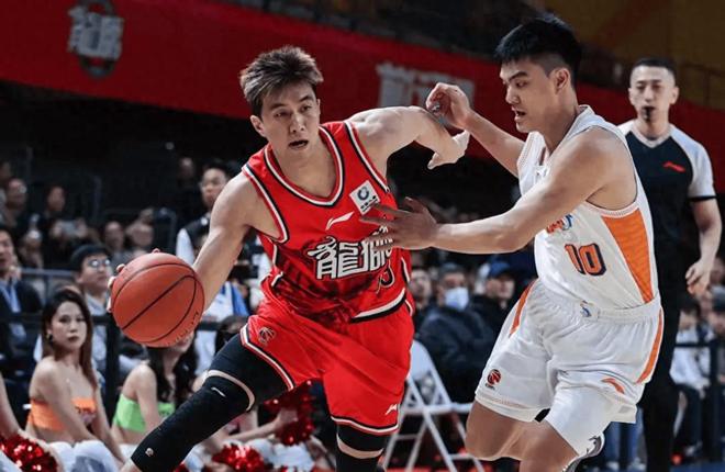 CBA最新排名，反超广东，上海升第2，北京掉到第6，6队哄夺第12名