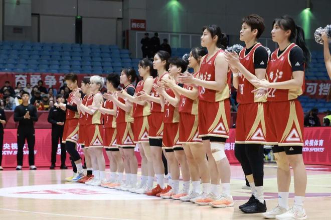 【WCBA联赛】第二十二轮｜常规赛收官，浙江稠州银行70-80不敌武汉盛帆黄鹤