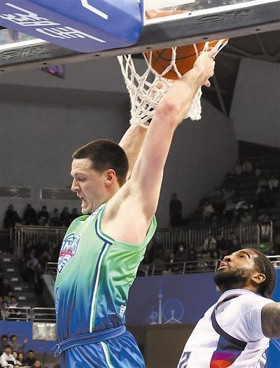 主场拿下强敌 天津男篮仍不满意