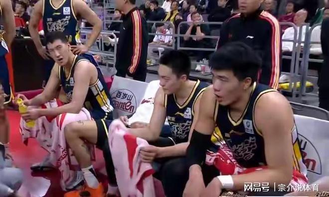 虽败犹荣，广东队惨败上海却收重大喜讯，朱芳雨早有准备