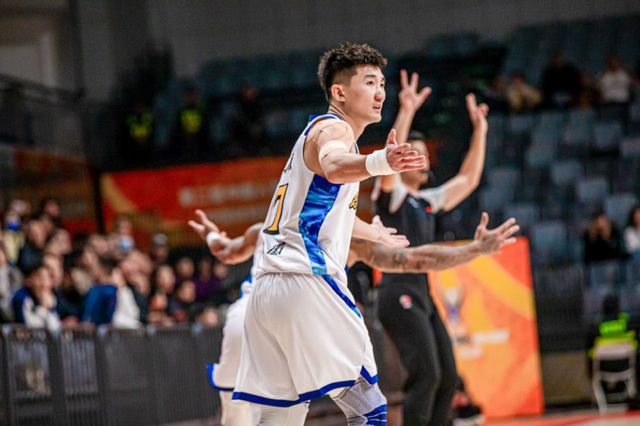 浙江广厦拒绝爆冷！全力淘汰吉林男篮，孙铭徽爆发，央视直播