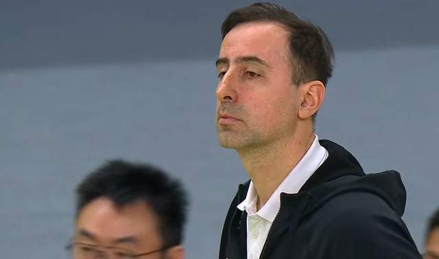 汗颜！3外援砍84分，本土球员沦为看客，广厦逆转进4强，难言光彩