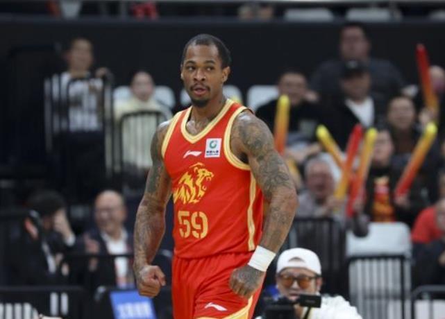 CBA杯赛：塔克48+11，广厦逆转吉林；山西大比分战胜北控