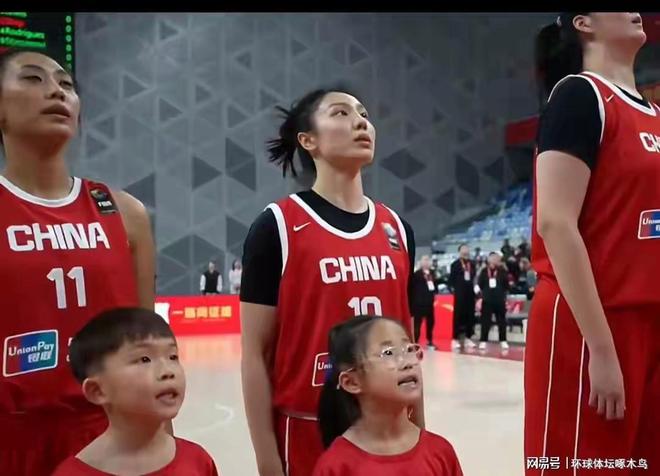 张子宇替补仅15分34秒获21分 中国女篮95:39胜国际女篮联队