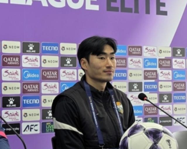 江原中场：只要努力就能晋级亚冠淘汰赛，甚至还能参加世界杯
