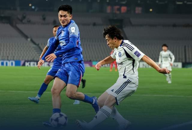 申花0比2不敌町田泽维亚，亚冠提前一轮出局，海港也难逃此噩运