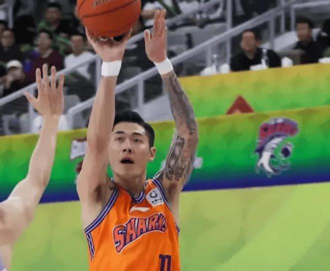 上海大胜山西夺冠！刘铮+3内齐爆，偰李永炜双能卫，山西78中32！