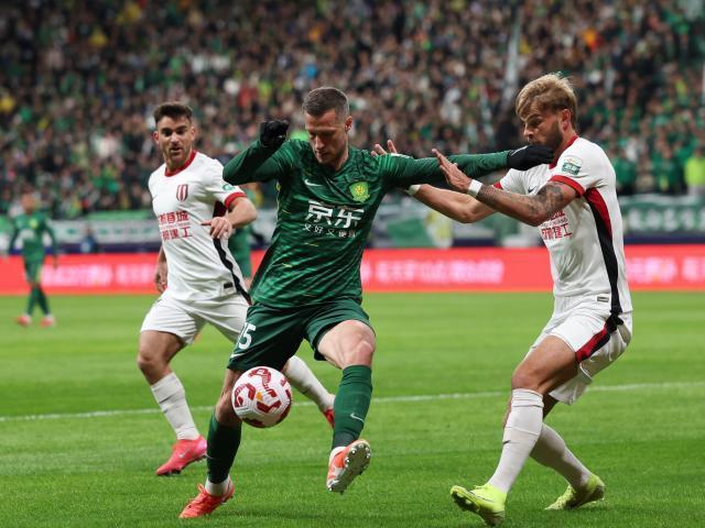 斯帕伊奇为亚冠或留守第六外援 暂未谈判解约国安