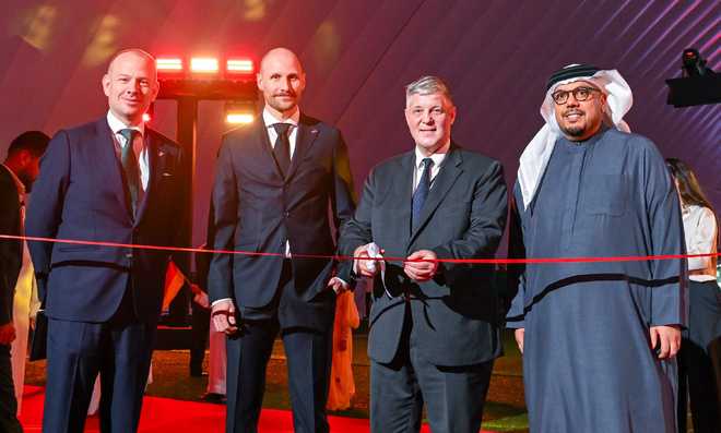 德甲深耕阿联酋青训体系化 照见现实对比我国网红模式的偏航