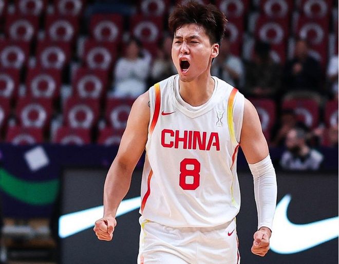 中国男篮vs日本前瞻：赵睿带队迎生死战 三塔+限制三分成关键