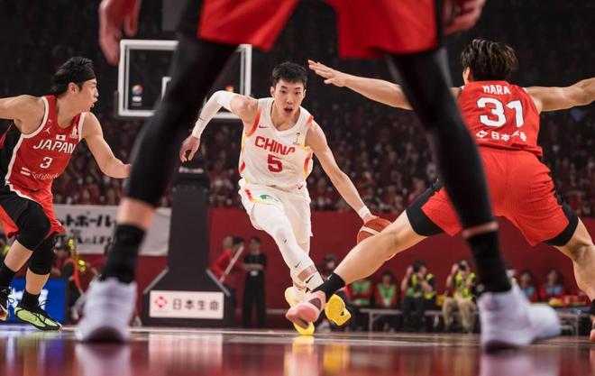 突破尖刀，廖三宁15中7取16分2板5助1断