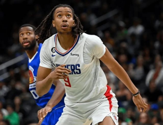 CBA最新消息！曝2米18大外援加盟广东宏远，青岛男篮有意克劳福德