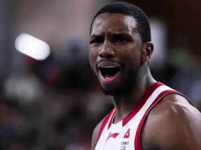 CBA制度调整：外援同时注册限3人，或4节6人次，本土基本工资下调