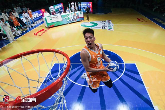 2026 CBA全明星周末|中国人寿扣篮大赛：张鼎岩三扣50分夺冠