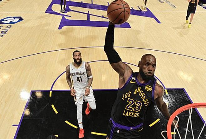 3連勝！湖人拒爆冷！詹姆斯夢(mèng)回巔峰，東契奇四雙，狀元錫安24分