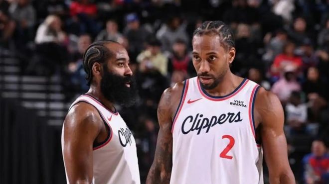 打脸全明星！快船狂胜24分，伦纳德创神迹，哈登缺战祖巴茨20篮板