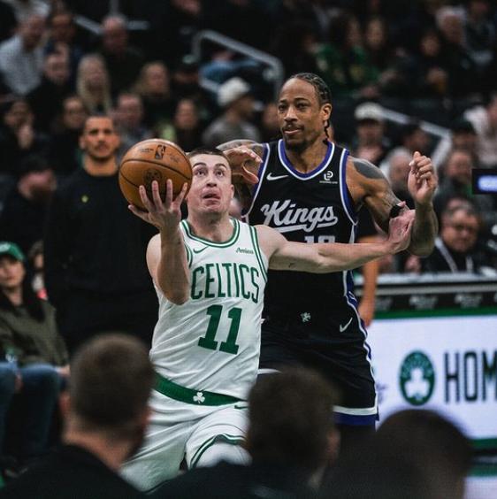 双探花缺阵普理查德29+8，威少替身11中1，凯尔特人送国王8连败