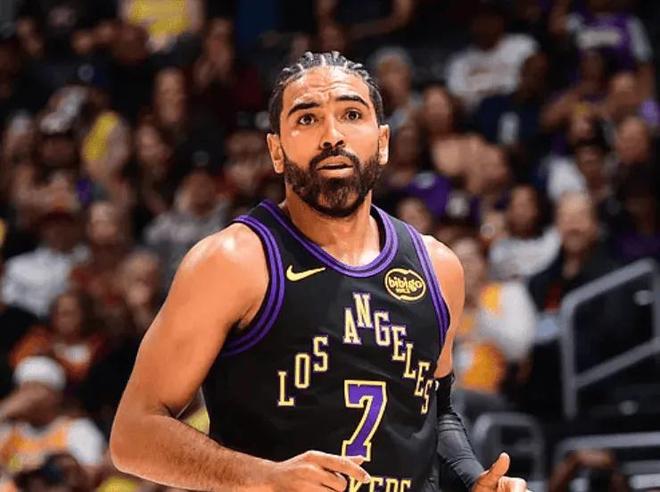 湖人99-129惨败骑士 球员评价：东契奇优秀，3人及格，5人低迷