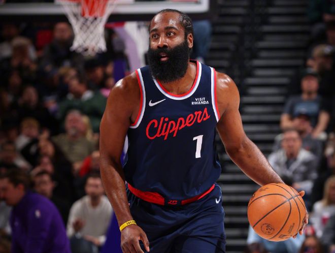 快船19战16胜北伐：小卡连25战20+创纪录 哈登激活6人上双制胜