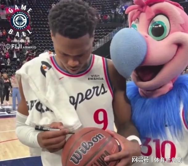 首秀38+5+4+3，再见，哈登