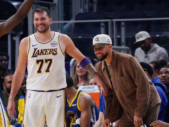 缺阵一个月，还不打算复出！年薪5960万联盟第一，你确实该表态了