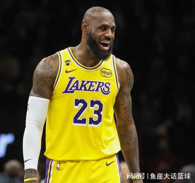 NBA最新排名！两队跟湖人争第五，西部第二收大礼，勇士连遭打击