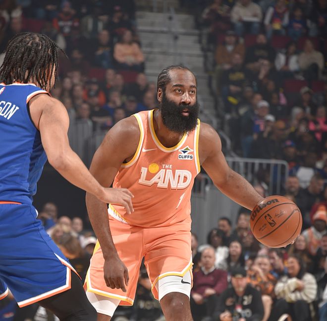 骑士109-94击败尼克斯！哈登打破尘封9年纪录，登顶骑士队史第一