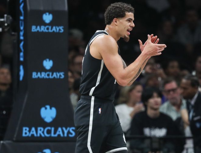 都说你是2亿水货，被卖后场均25分7板3助，打成全明星