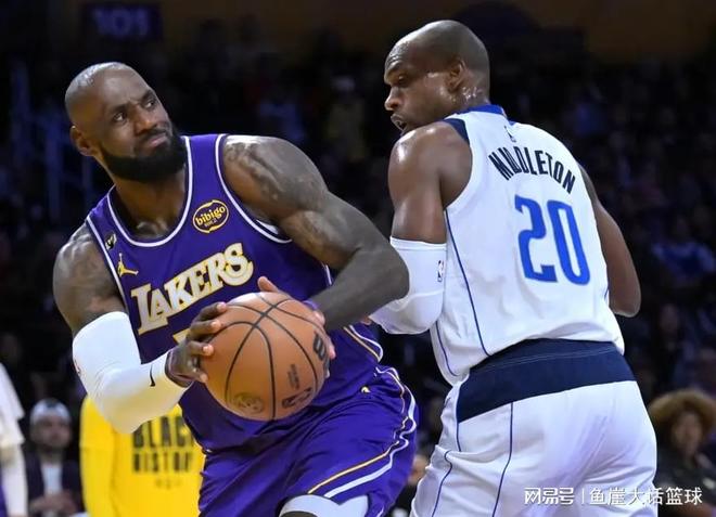 NBA最新排名出炉！卫冕冠军大爆冷，湖人重回第五，联盟第一易主