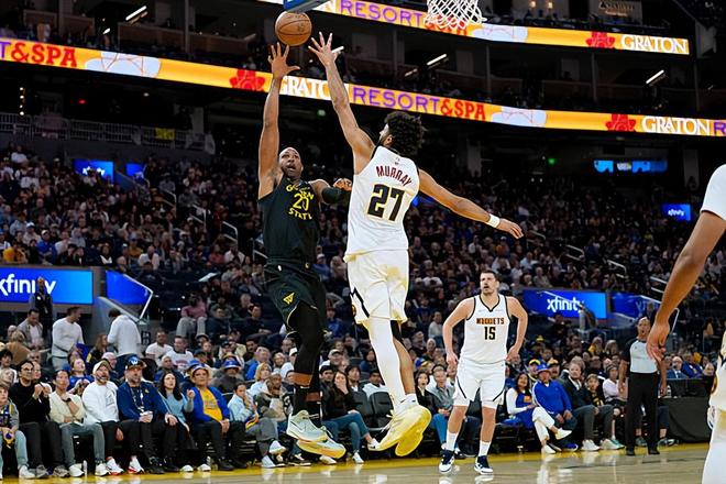 简直是打爆了约老师！勇士内线老将竟然突然间焕发了第二春？