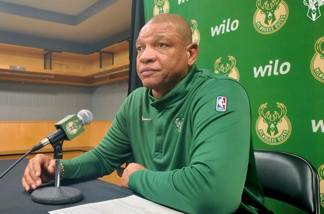 里弗斯：打法糟糕就是要被惩罚，“篮球之神”今晚肯定显灵了