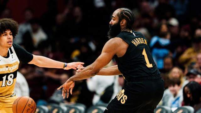 哈登：现在我们有夺冠的实力！1核心＋2射手＋3内线，阵容很合理