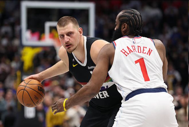 快船客场惨败掘金近20战16胜4负！约基奇31分12板 率队4人得分20+