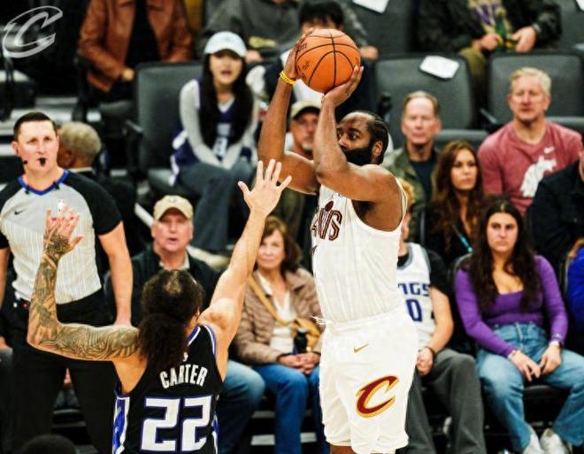 轰29+10！和哈登合作真好，阿伦赛后动情发声，阿特金森也摊牌了