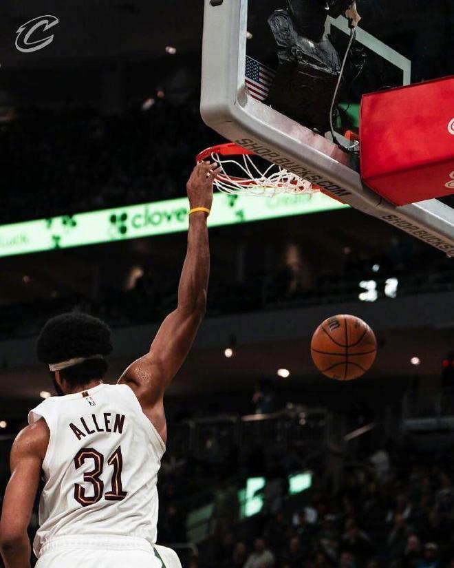 哈登伤停！波特20+8准绝杀骑士惜败雄鹿 阿伦27+11扳平球无效