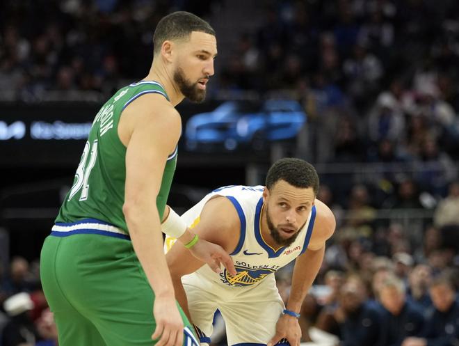 巴克利：库里和克莱毁了NBA，球员都自认是他们而乱投三分