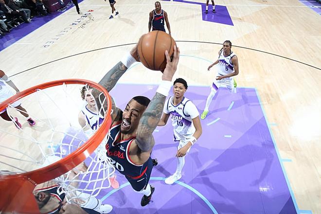 表现依然相当稳定，但快船还是没有发挥出锋线大将的最大价值？