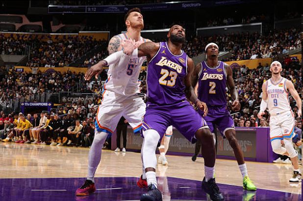 雷霆7人得分上双终结湖人3连胜！卡鲁索面对老东家8中7高效得17分