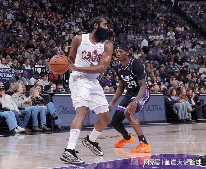 骑士132-126国王！威少21+9仍该批，哈登赛后谈米切尔也把话挑明