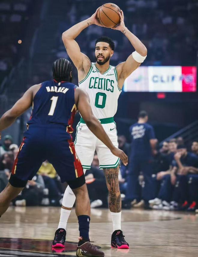 14分大胜，骑士队掀翻76人！哈登再创里程碑，打破30000分不远了