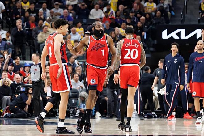 充分适应快船的打法后，锋线大将如今已经成为了顶级3D球员？