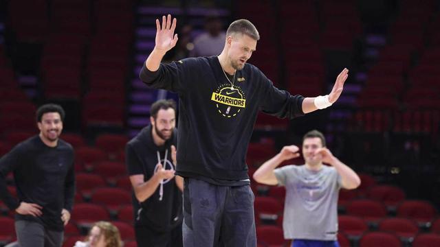 勇士战雷霆伤病满营！库里巴特勒缺阵，波尔津吉斯可能出战？