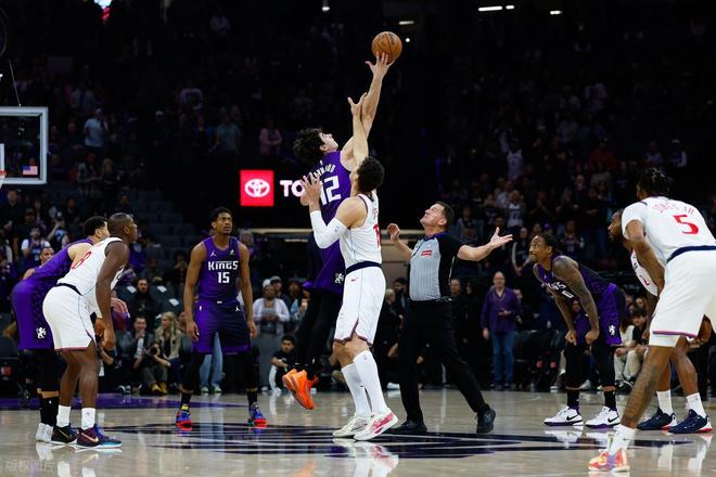 我还没放弃！小卡31+9+7+2打爆国王创队史纪录！科林斯成快船巨头