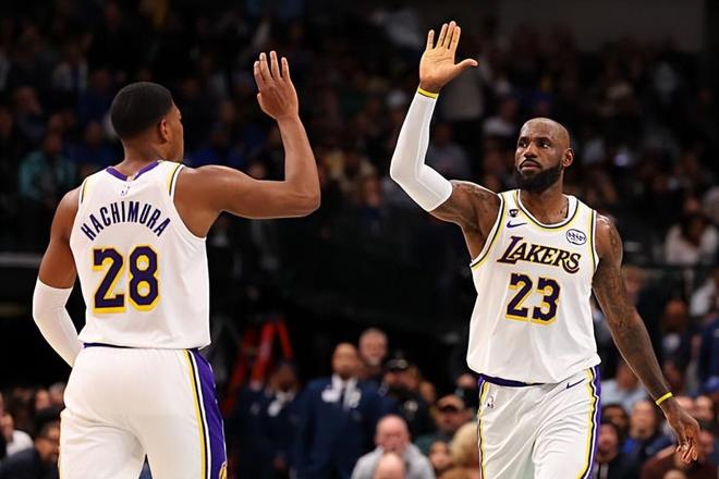 手感回暖了！湖人锋线大将在关键时刻更是起到了决定性的作用？